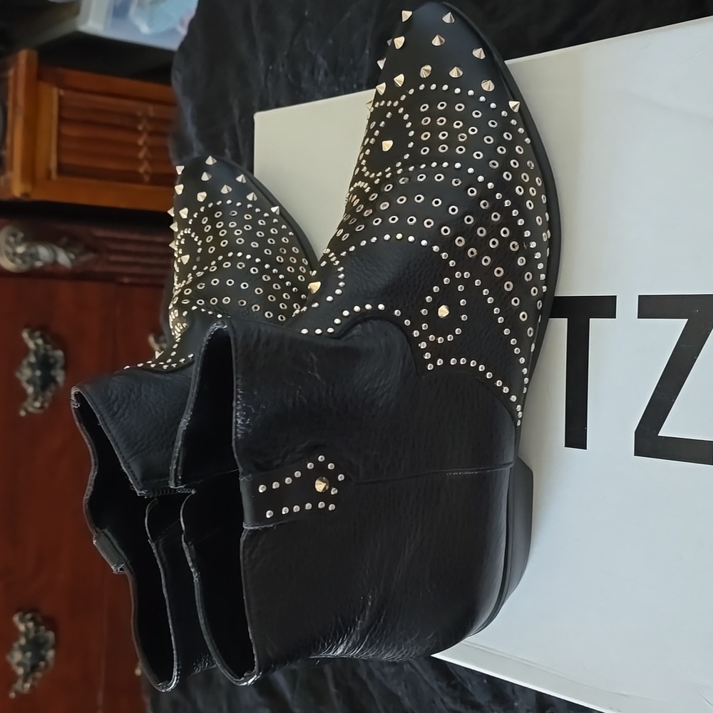 ***REDUCED***Black Studded Low Heel Bootie